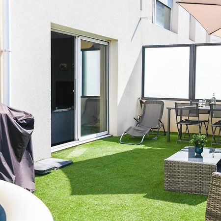 Superbe Appartement Avec Terrasse, Piscine & Parking Prive A Марсилия Екстериор снимка